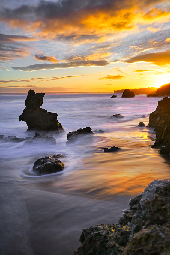 Rabbit Rock, Montfort Beach