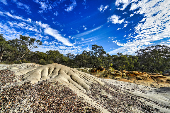 Pink Cliffs, Heathcote